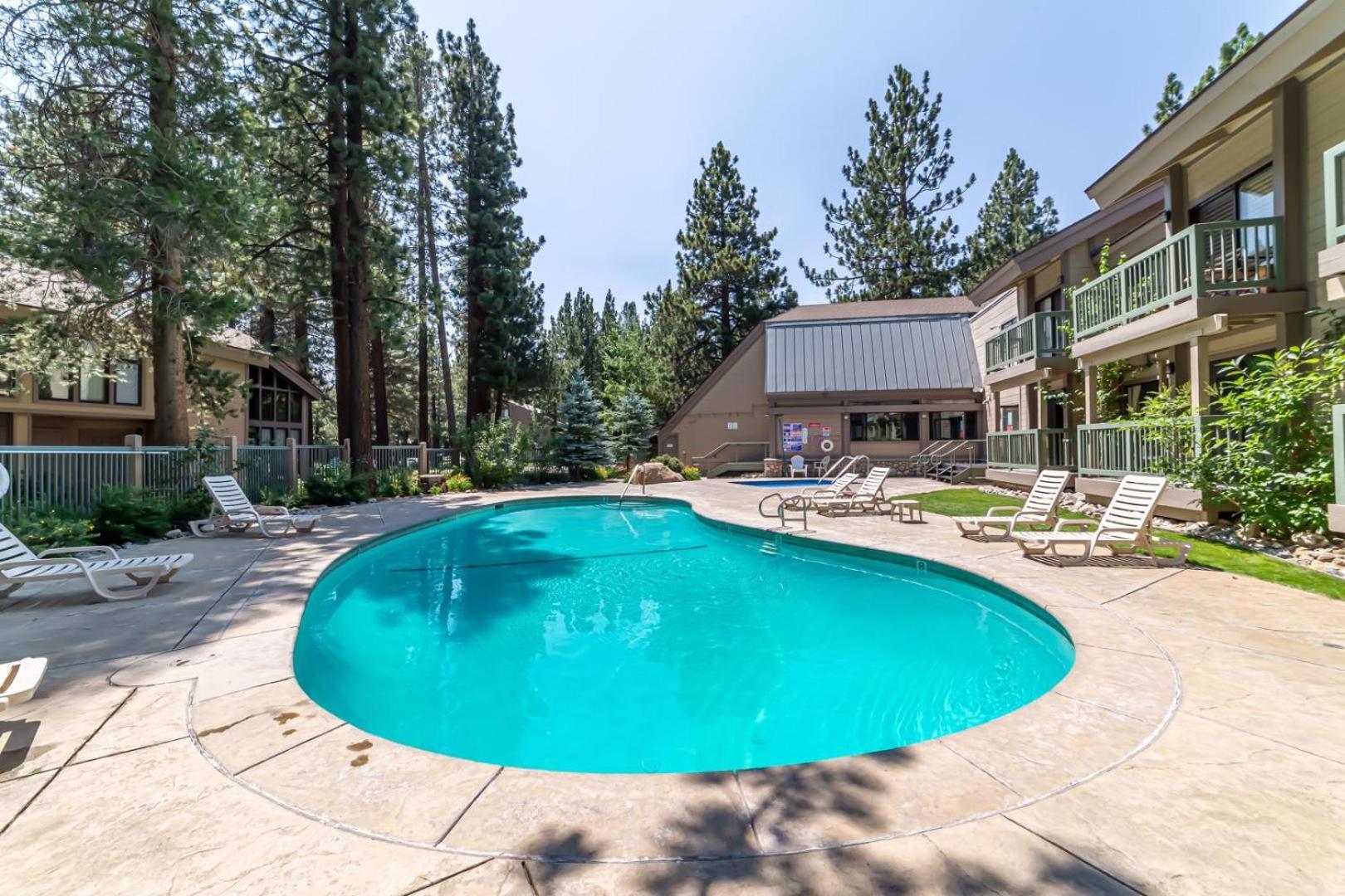 #338 - Naturally Sunlit Condo With Pool, Jacuzzi, Sauna, & Game Room Mammoth Lakes Dış mekan fotoğraf